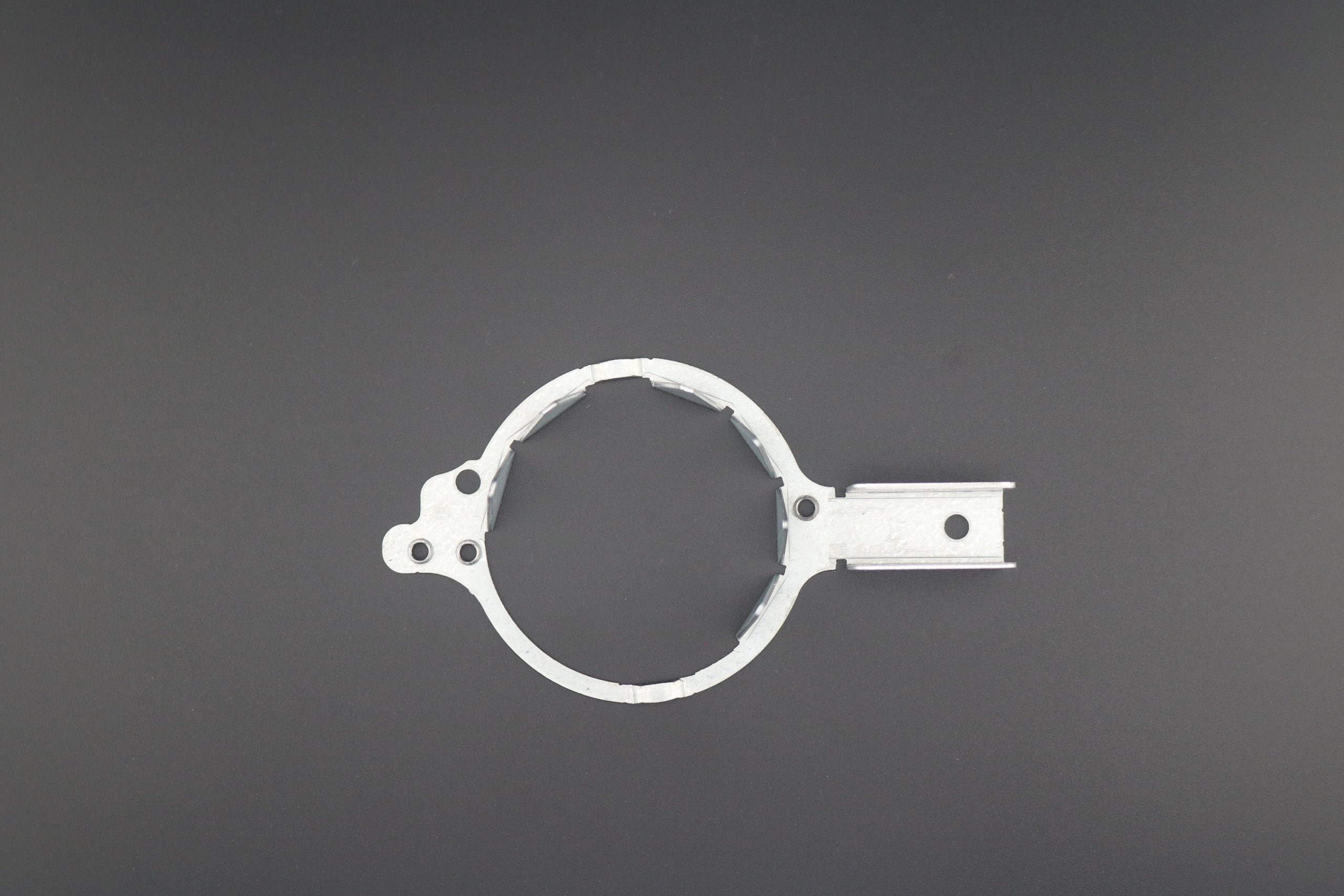 Motor plate