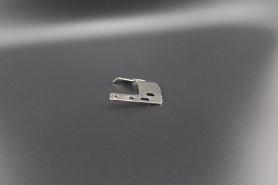 Thread lead plate